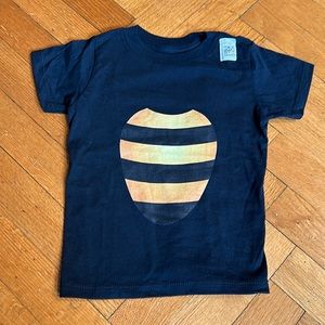 NWT Bee shirt